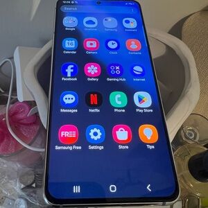 Samsung Galaxy s21 5G 128gb unlocked